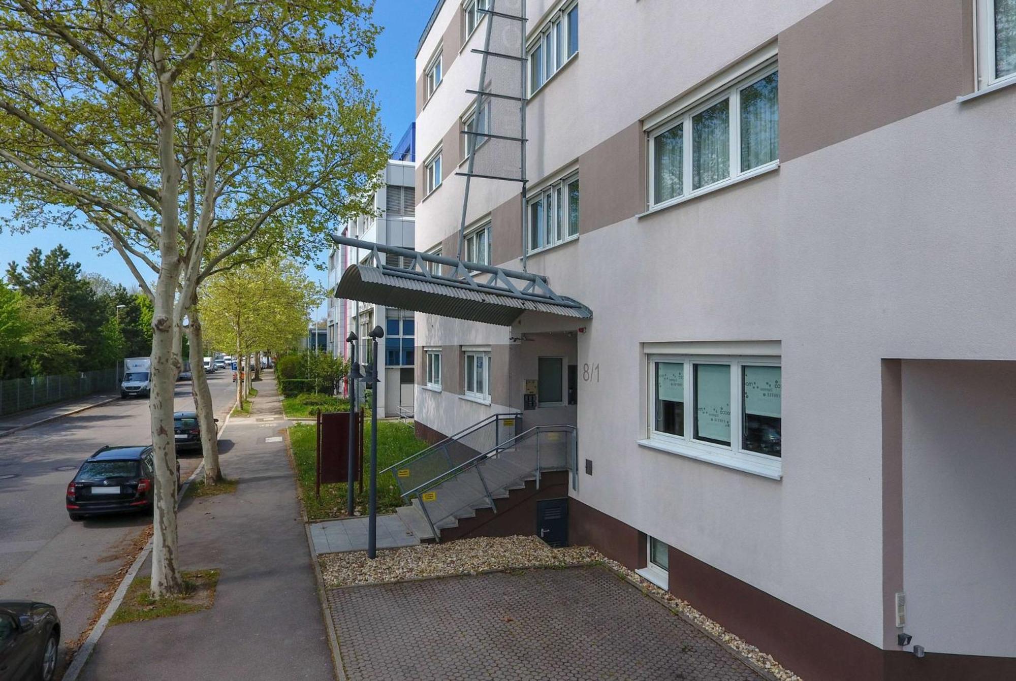 Centro Hotel Boeblingen, Trademark Collection By Wyndham Bagian luar foto
