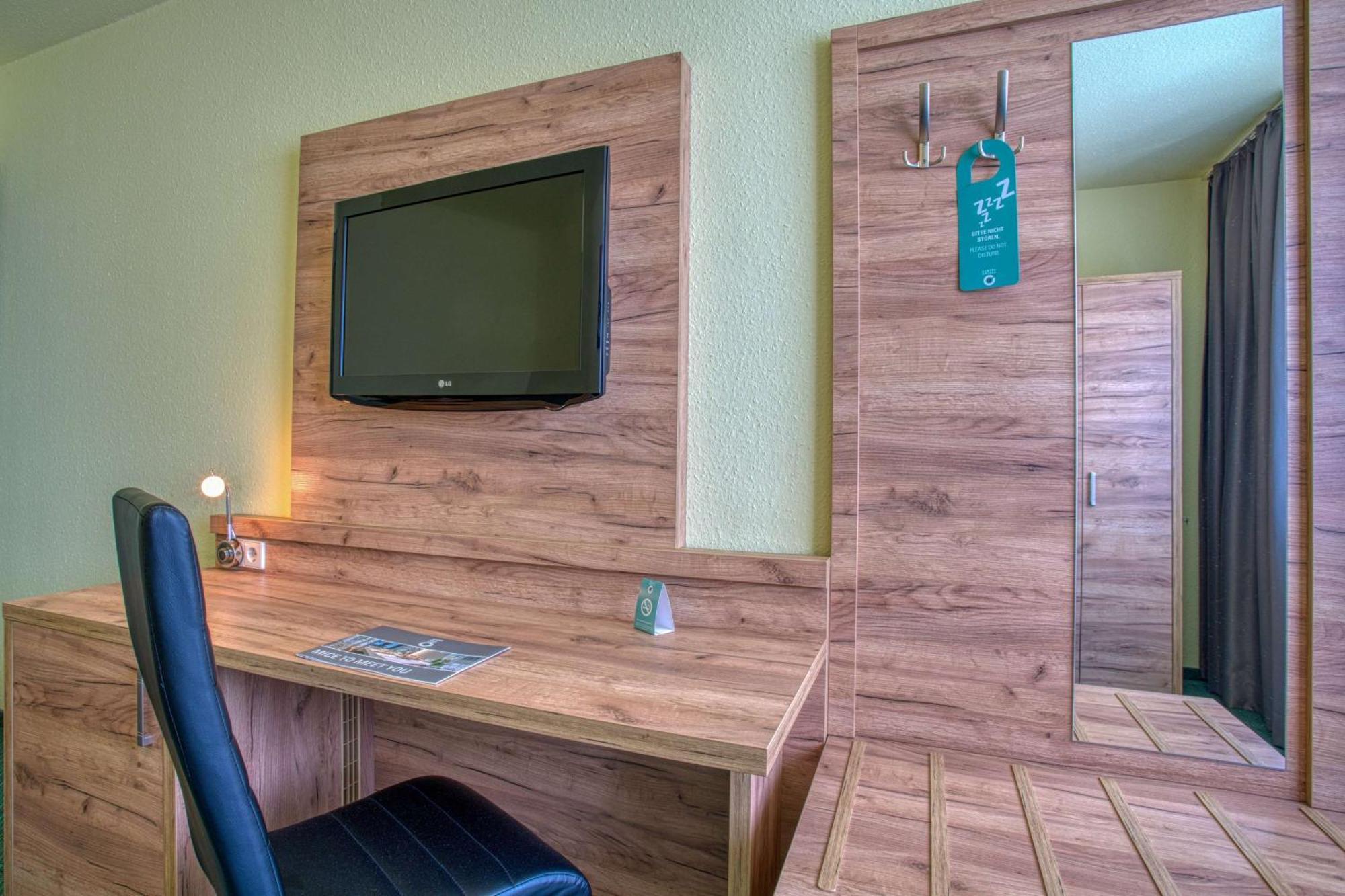 Centro Hotel Boeblingen, Trademark Collection By Wyndham Bagian luar foto