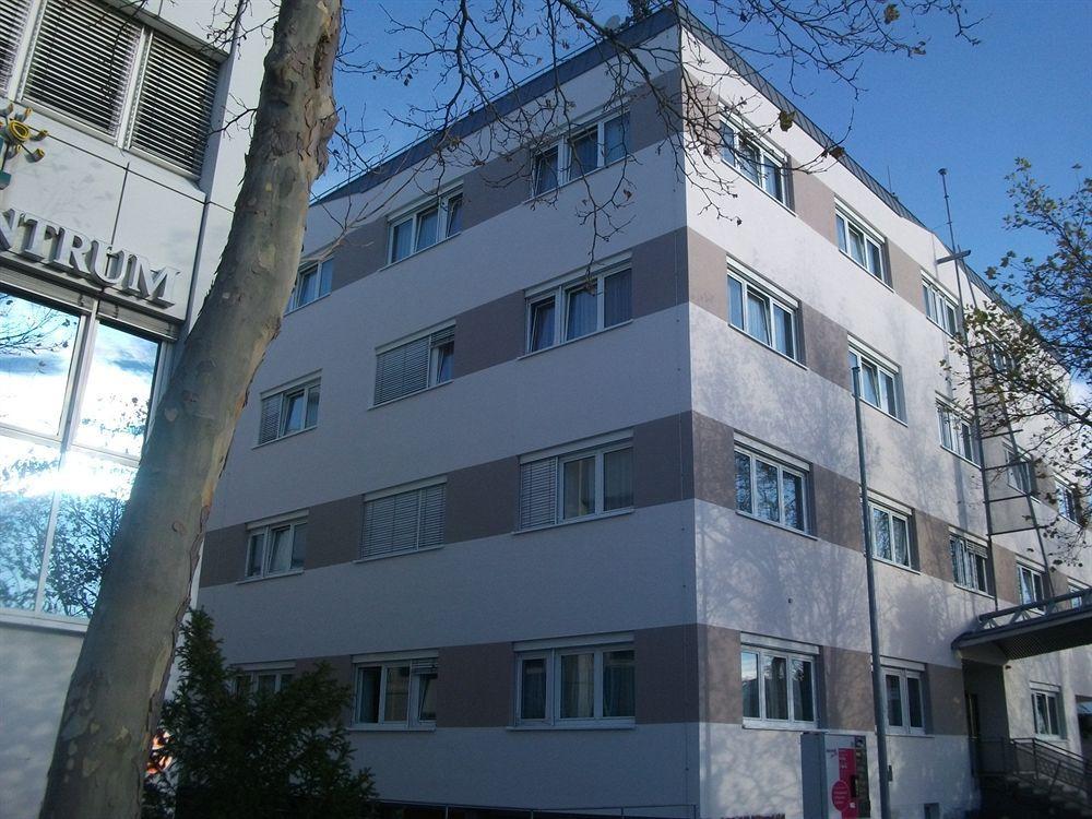 Centro Hotel Boeblingen, Trademark Collection By Wyndham Bagian luar foto