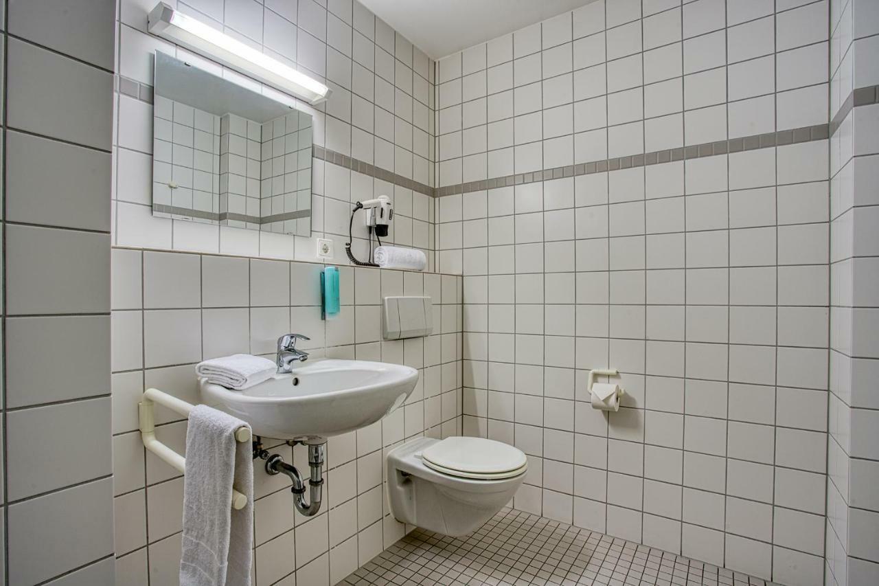 Centro Hotel Boeblingen, Trademark Collection By Wyndham Bagian luar foto
